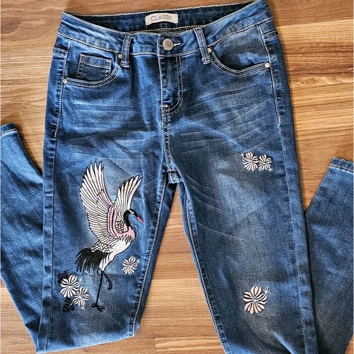 Classy Brand Embroidered Jeans S/M Large Embroidered Crane HQaN8jRGq