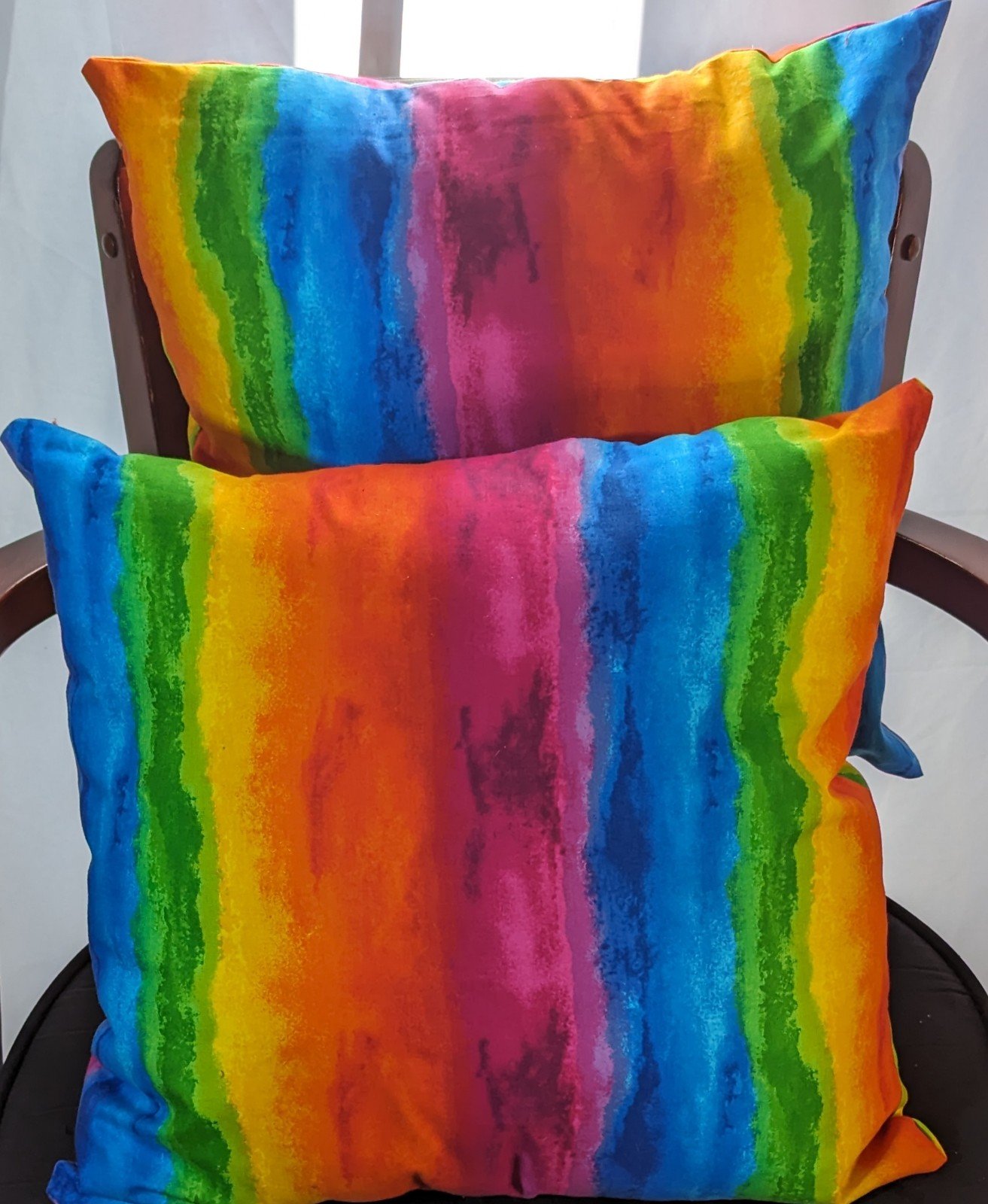 Rainbow pillows IC5Mlplko