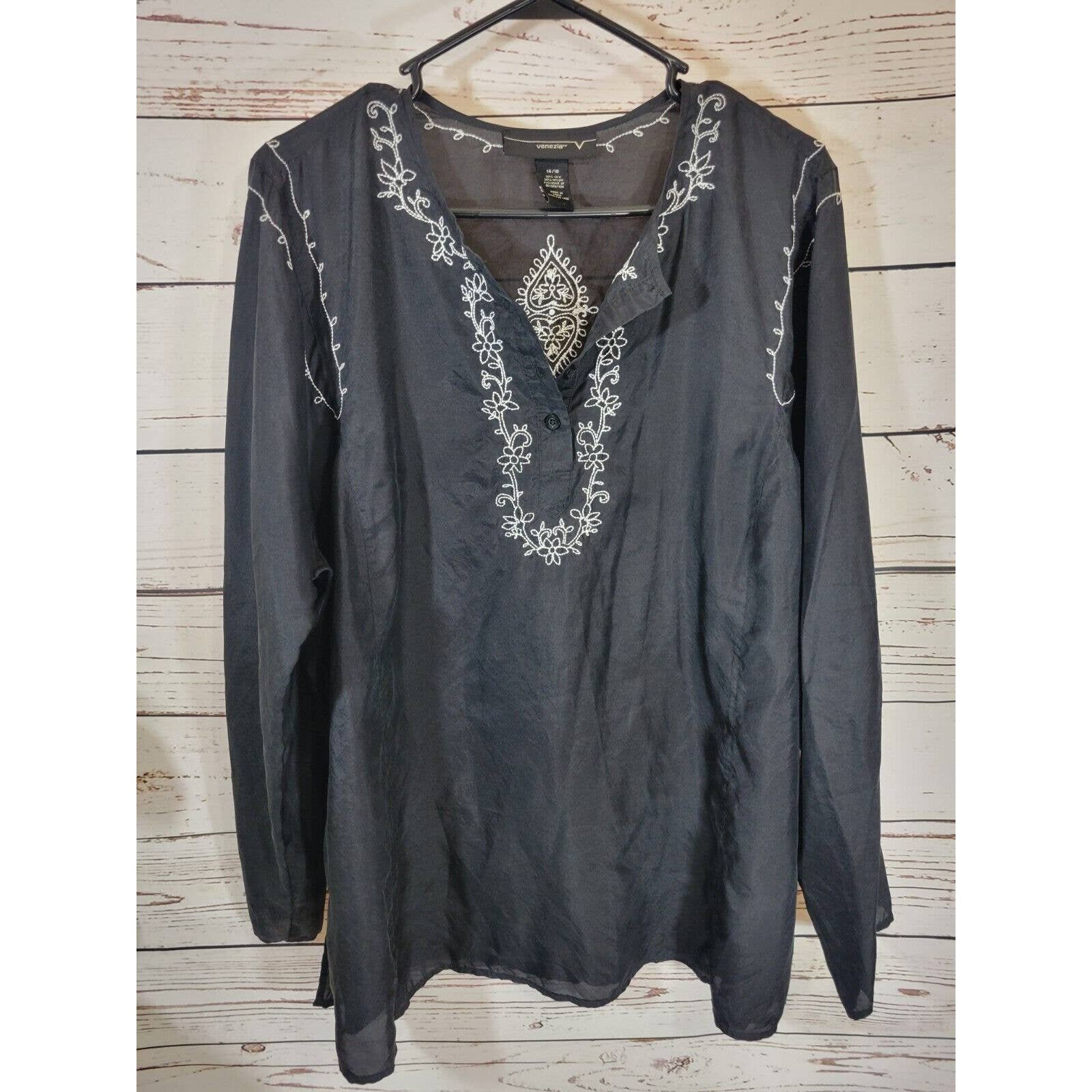 Venezia Black Floral Embroidered Henley Sheer Long Sleeve Top Women´s Size 14/16 JAHJY2VAo