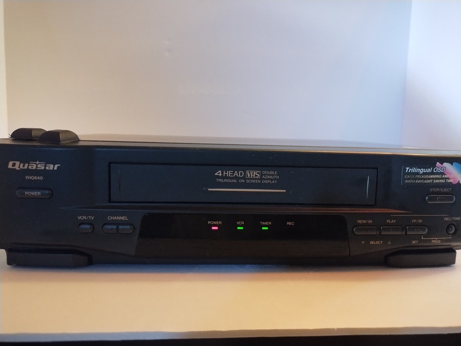 Vintage 1990s Quasar VHQ640 4 Head VHS Double Azimuth Trilingual On Screen... qvyUZH67k
