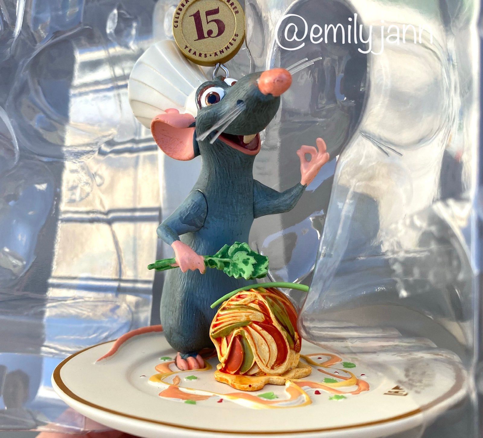 Disney Remy Ratatouille Ornament HIQwDsnDY