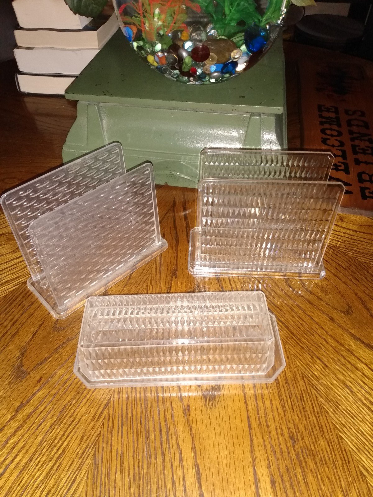 Two Vintage Clear Plastic Napkin Holders & Matching Butter Dish hCWkPnbXK