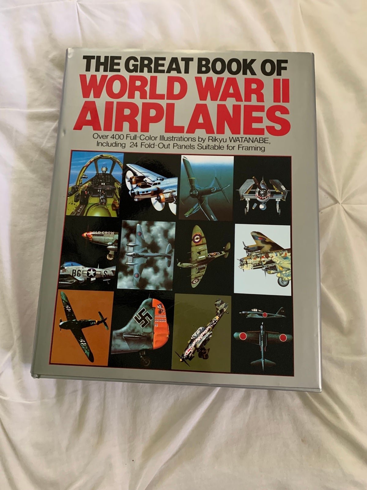 World War II airplanes book J6veJVmjf