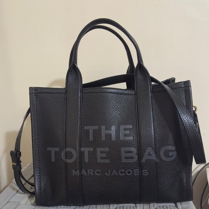 Marc Jacob black leather Medium “the Tote Bag” ifa94Y94W