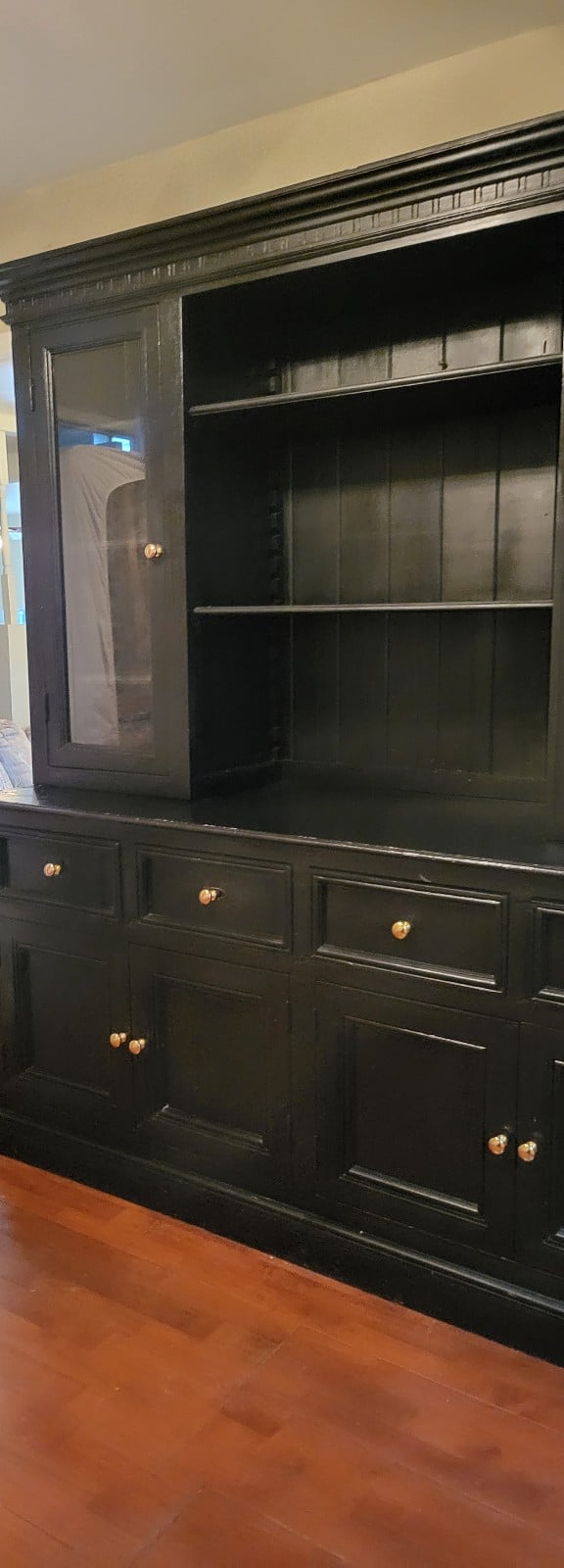 Solid oak painted black dresser/bookcase/entertainment center hBkRgrxyt