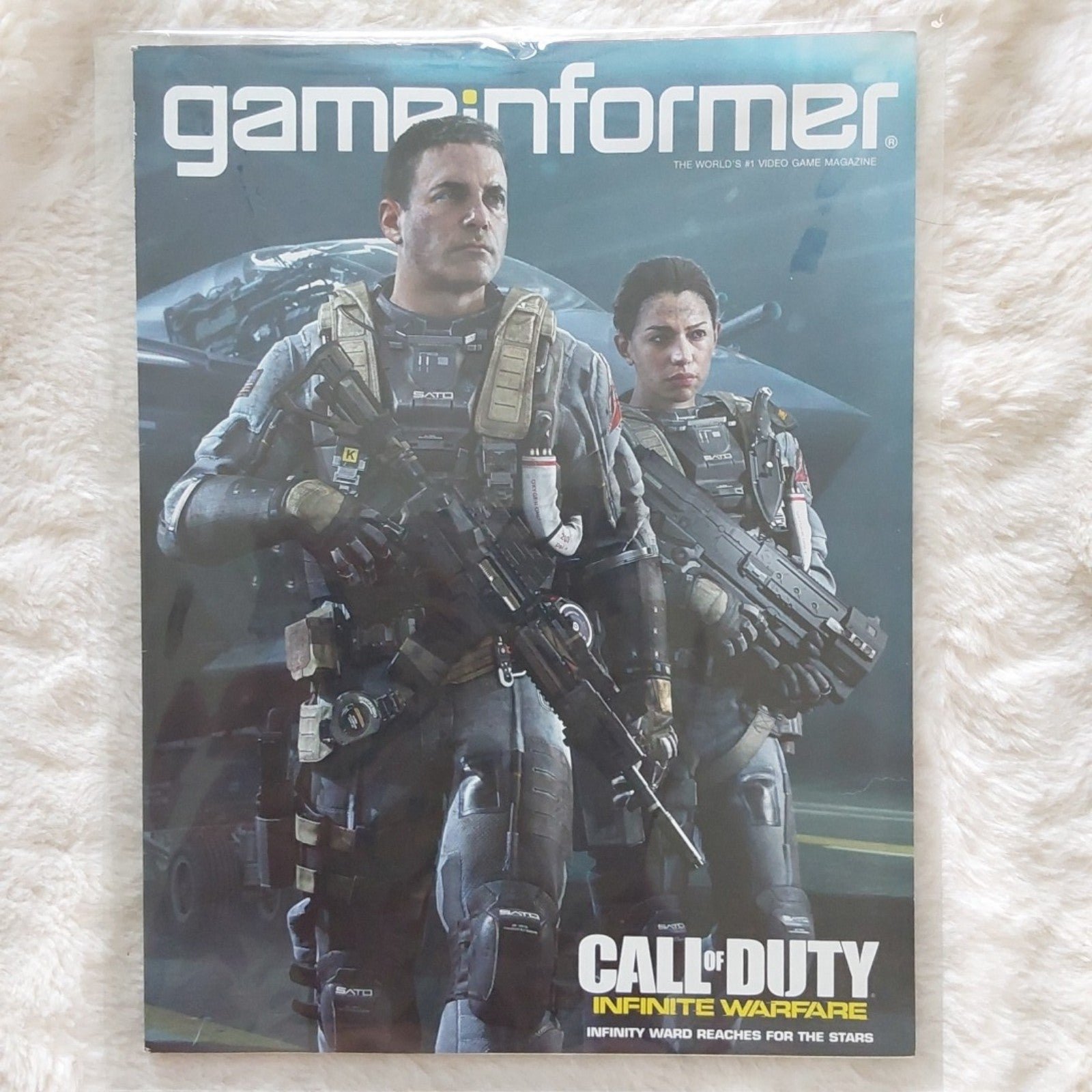Game Informer Magazine #279 HIbIlVzEX