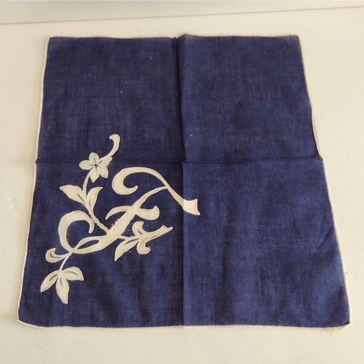 Vintage Cotton Hankie Handkerchief Letter Intial F Applique Corner Navy mFjkcV3d5