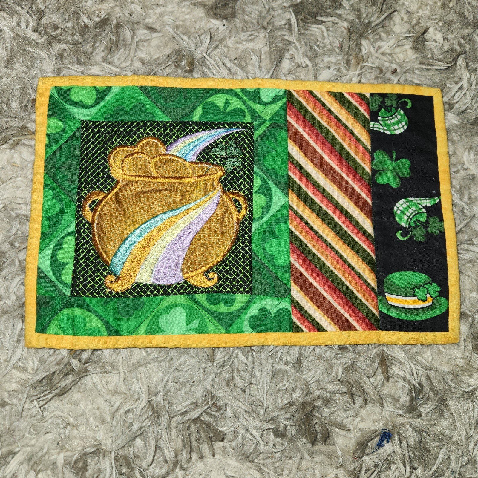 Quilted Patchwork Wall Hanging St. Patrick´s Day 12x7.5 Inches jhsPsSMNx