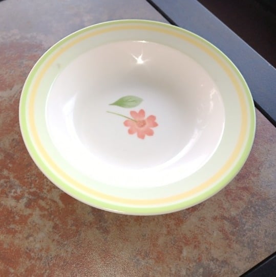 Villeroy and Boch bowl. Luxembourg 7 3/4