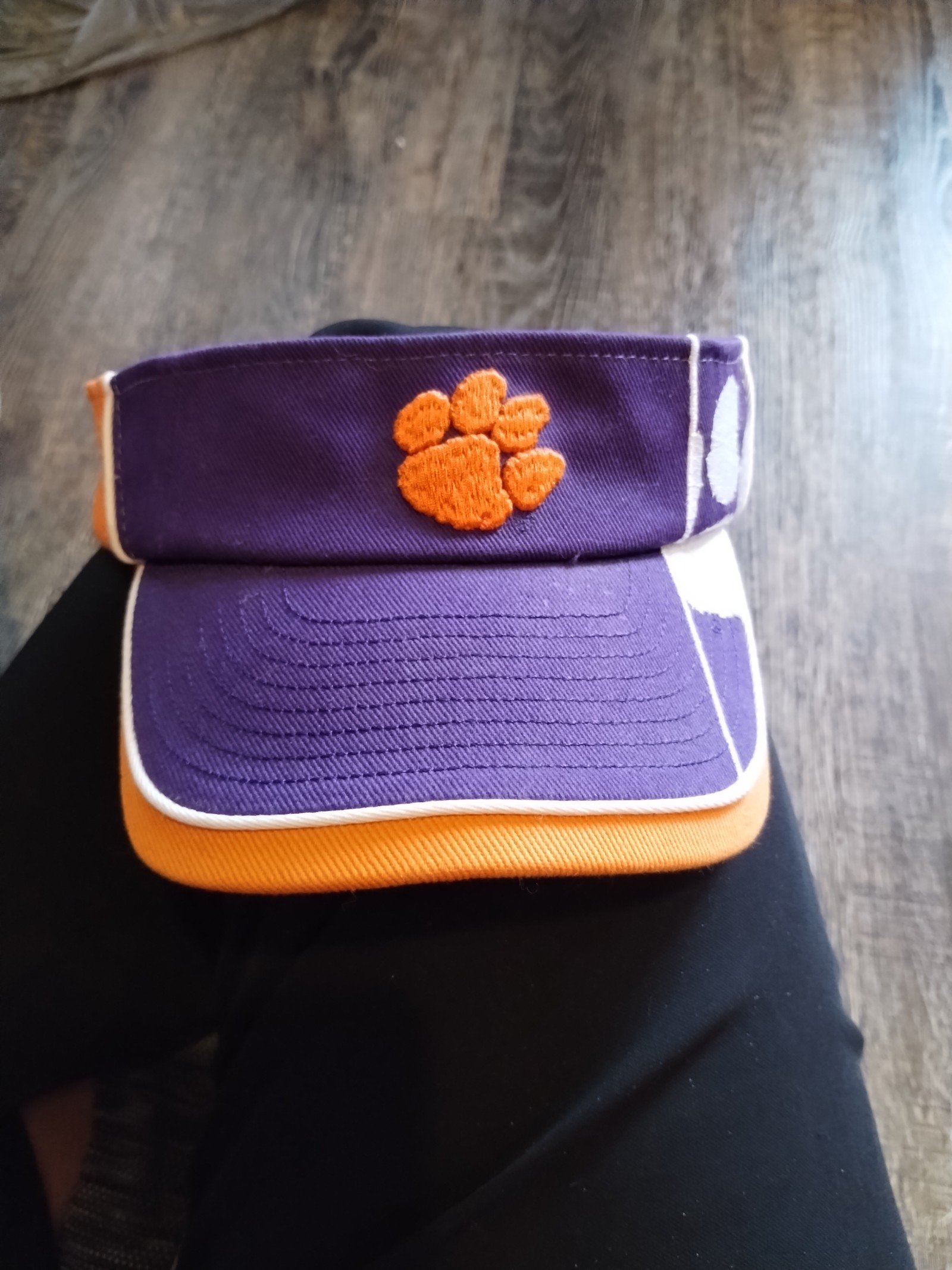 Clemson Tigers Sunvisor-One Size. rVPrvEOWI