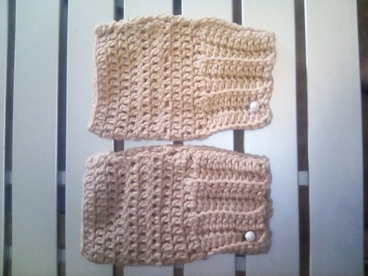 Handmade Crocheted Fingerless Gloves Tan mfB4J82BV