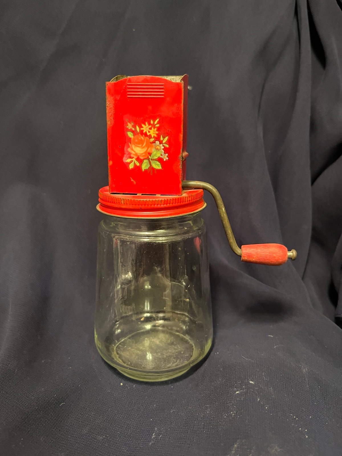 Vintage grinder Qp8kIBiMB