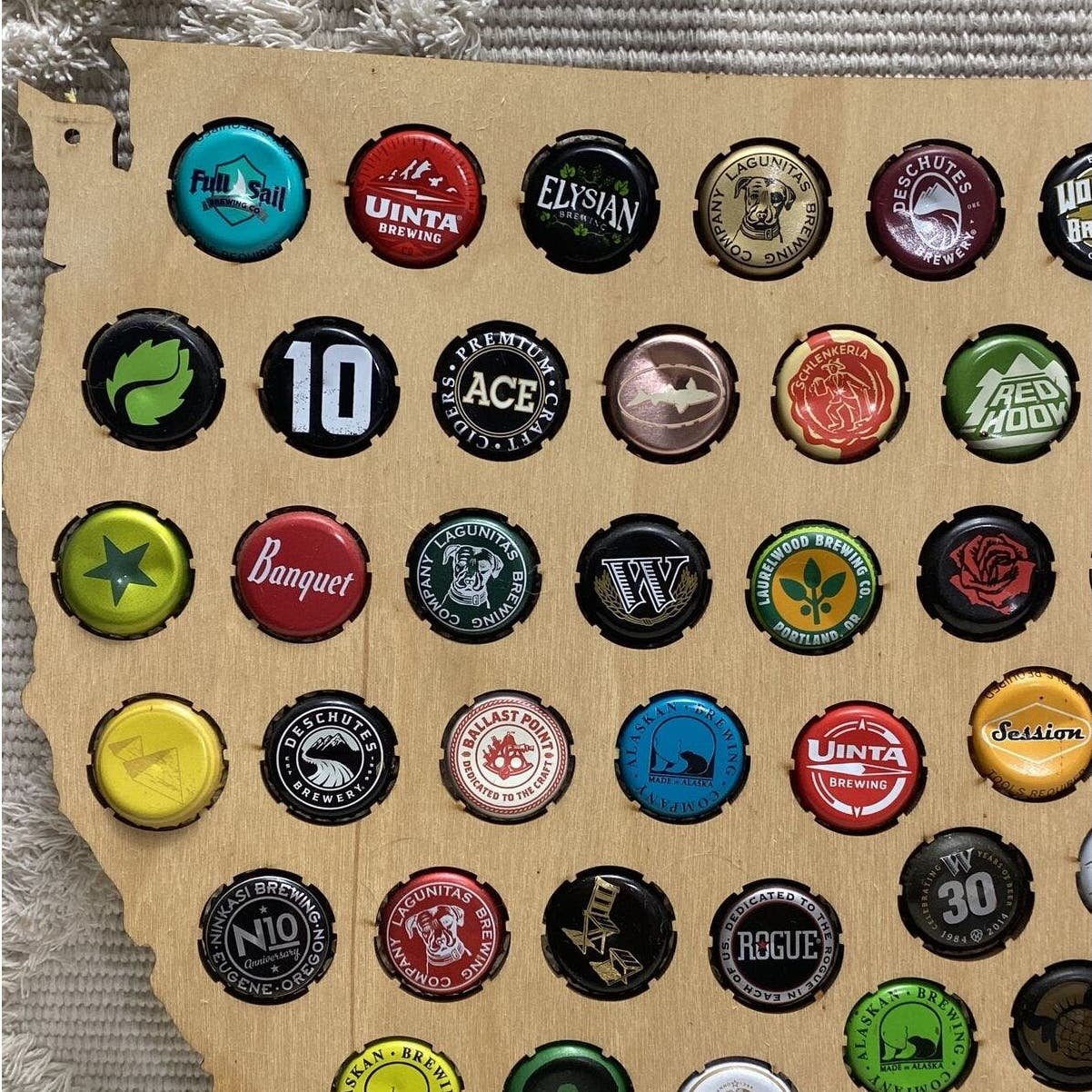 USA Map Bottle Tops Cap Holder Collection Display Man Cave Partially Filled jLSU2sfpC