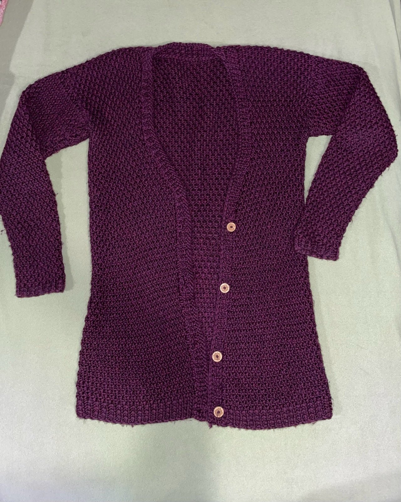 Hand knit 100% Merino Wool Cardigan size medium deep purple iZXFW5Ue7