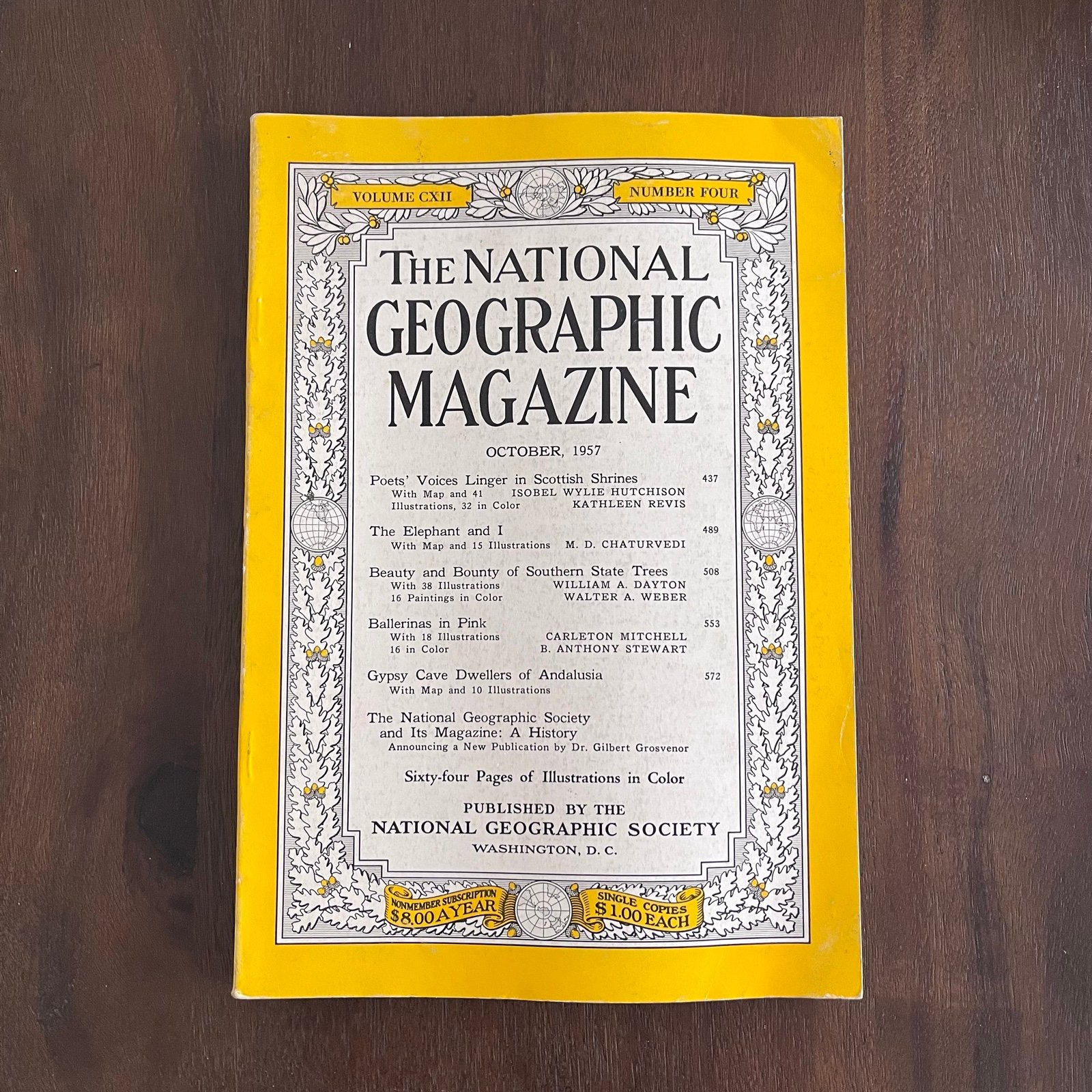 Vintage National Geographic Magazine October 1957 Volume CXII Number Four qxCantgxX