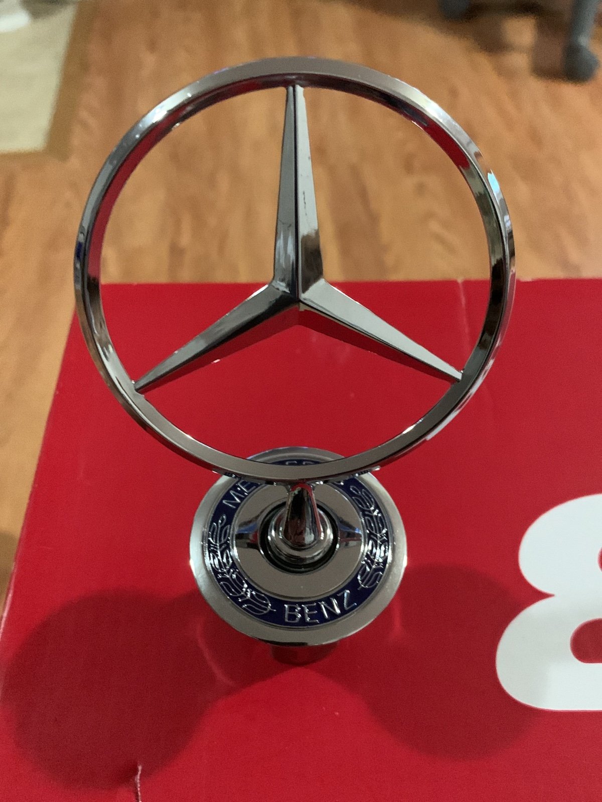 Emblem Mercedes Benz JsVCnDhNc