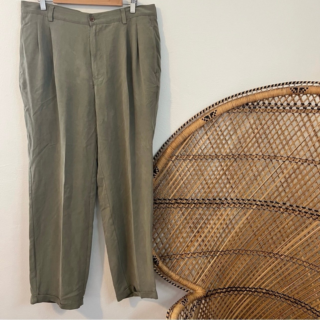 tommy bahama  green silk pleated cuffed pants Size 36 l4r3lEWOS