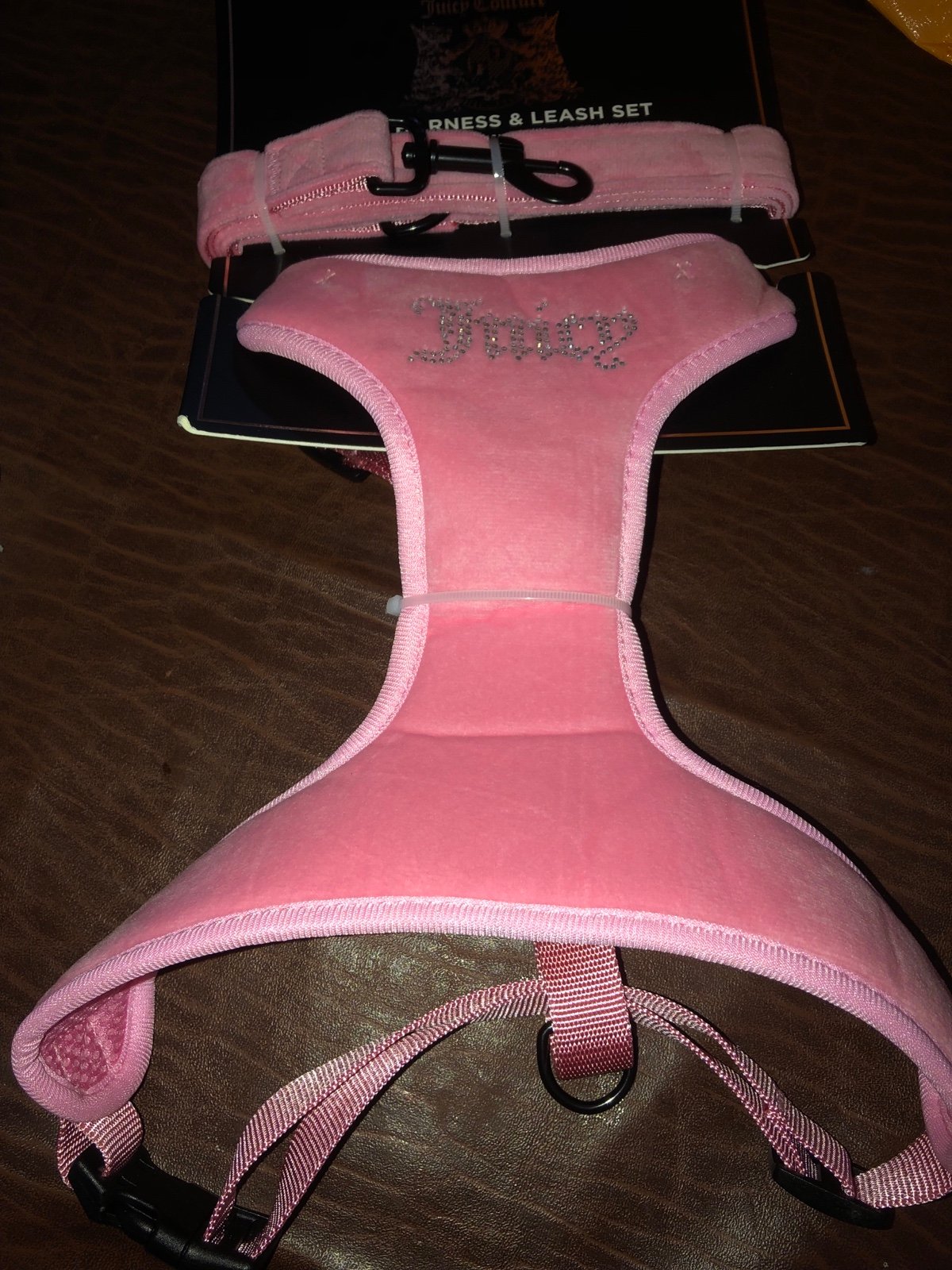 ❌ juicy couture pink harness & leash set KMKMiiAyt