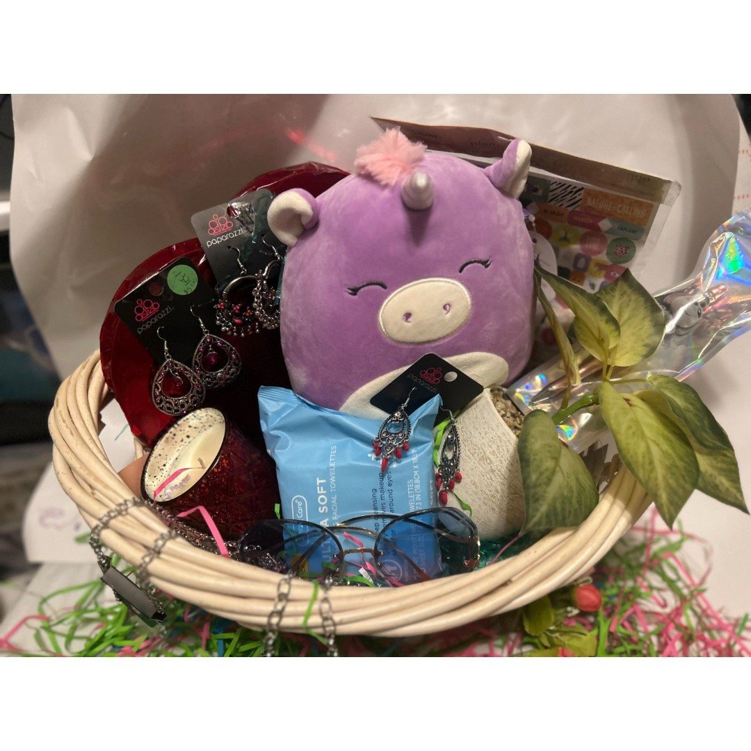 Squishmellow Basket With Lots Of Goodies R7TTvgFtX