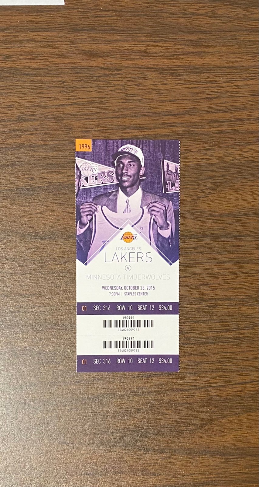 KARL ANTHONY TOWNS & D´ANGELO RUSSELL DEBUT TICKET 2015 T-WOLVES @ LAKERS KOBE jV1Od1xqy