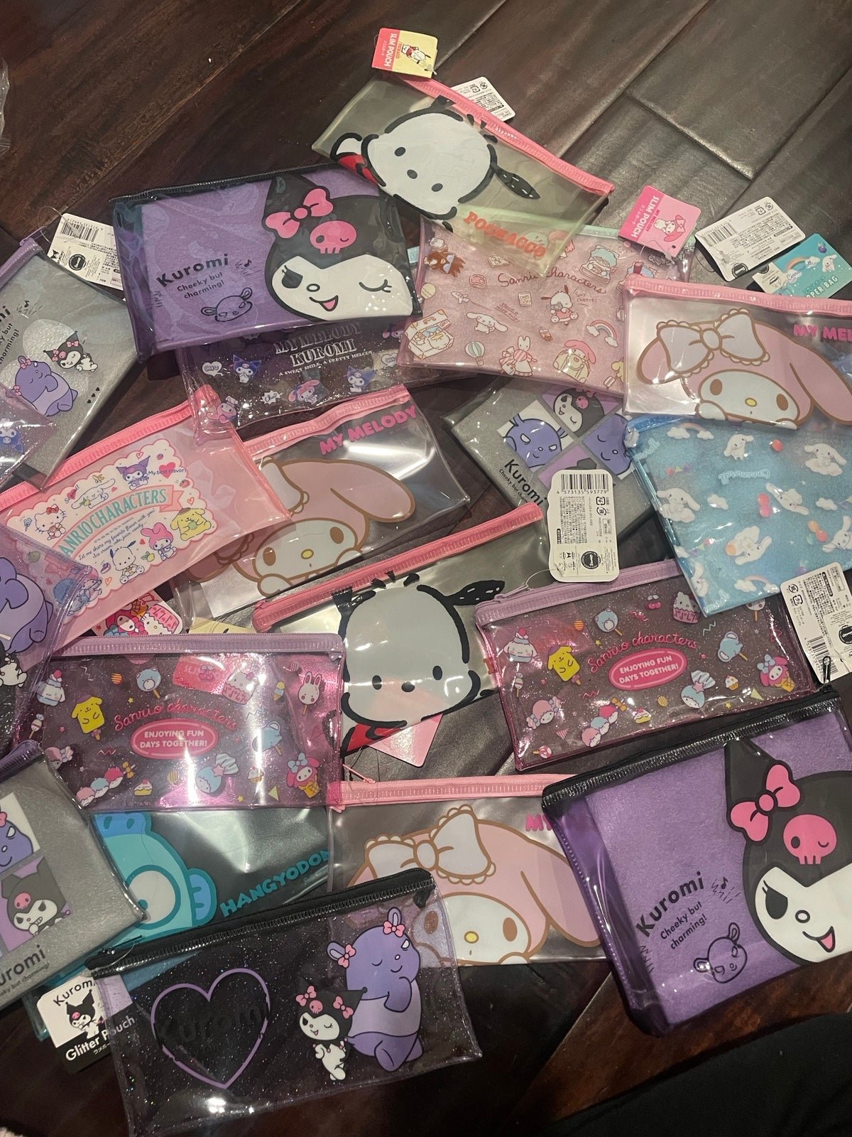 Mix n’ Match Hello Kitty & Friends Zipper Bags MHFESlCAM