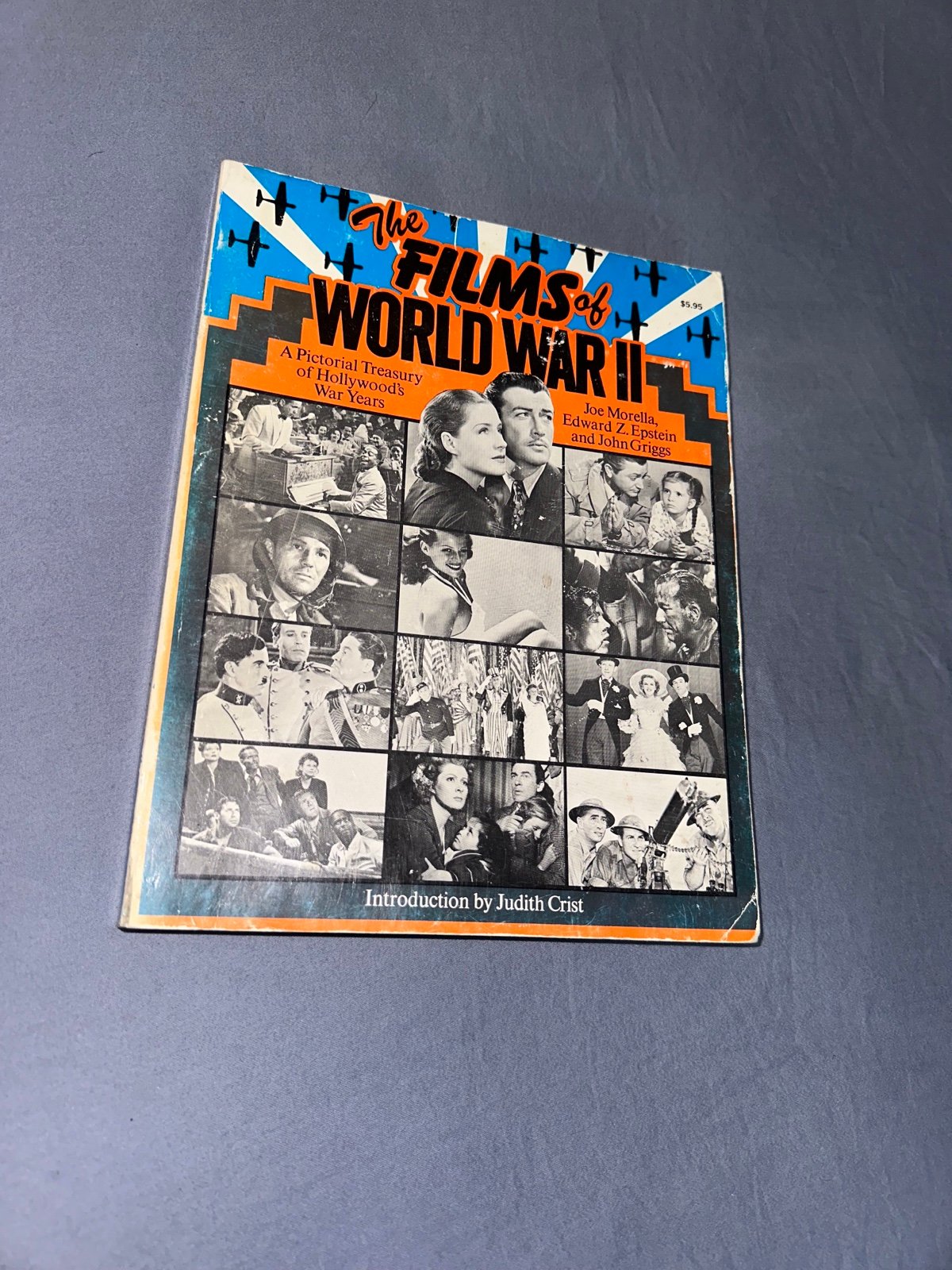 The Films Of World War 2 - Book GPzM5ZWN9