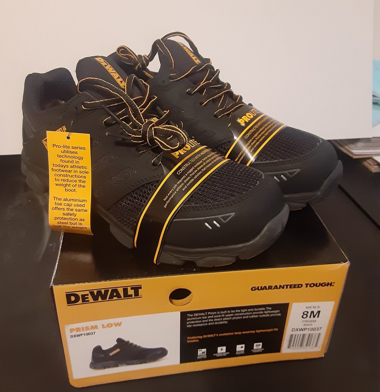 DeWalt Aluminum toe cap shoes Size 8 M Brand new in box qkp1zxeWM