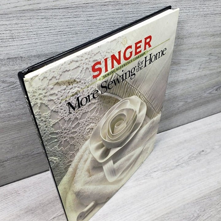 Singer - More Sewing For The Home 1987 Art / Craft - Book - Fair Con Bent / Warp mJn53L6lo