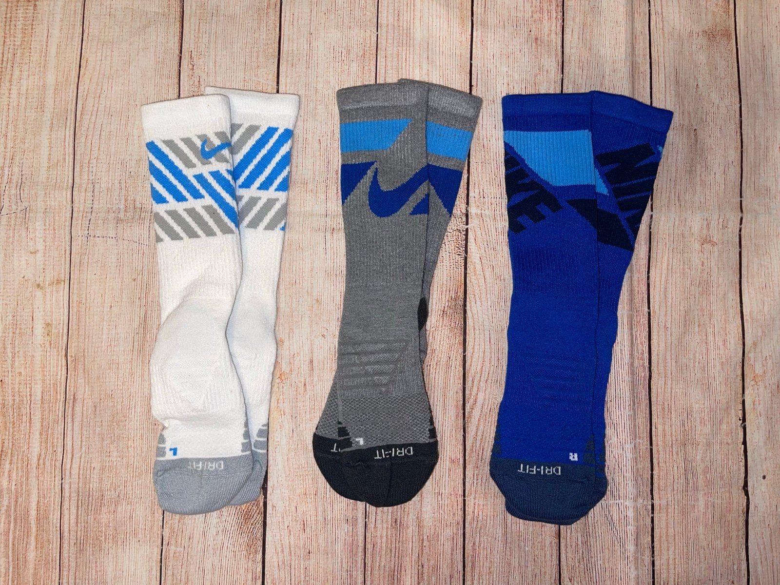 Boys Youth Medium Nike Dri-Fit Crew Socks (3 Pair) NEW J2kCNi4BS