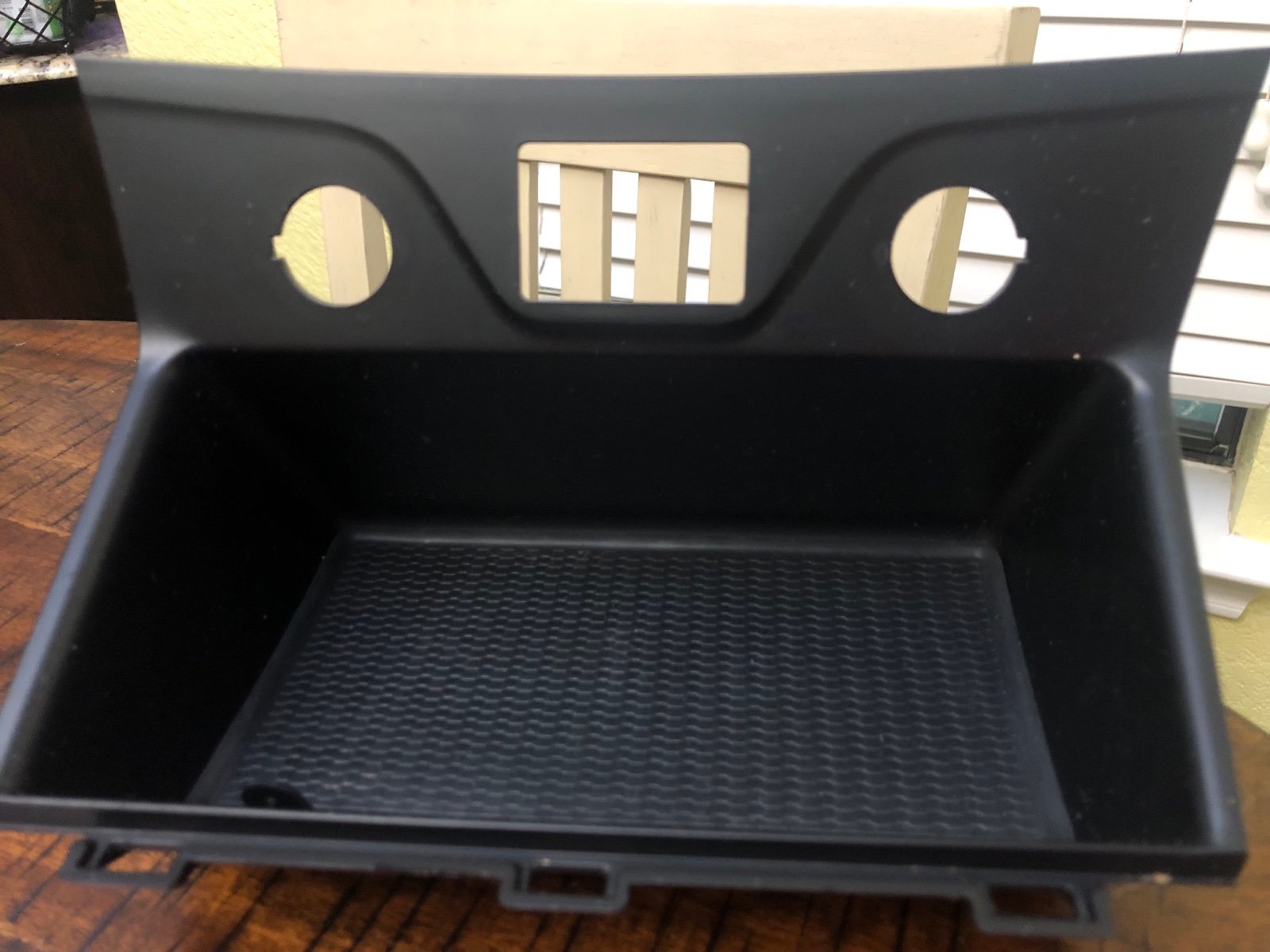 2016 Hyundai Tucson OEM Storage Console tray r1pxF4yzN