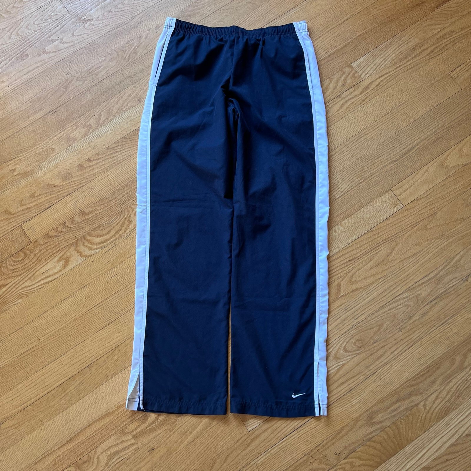 Vintage Y2K Nike Track Pants Navy / White 2000s Windbreaker Bottoms Size Medium jV2mSkfKt