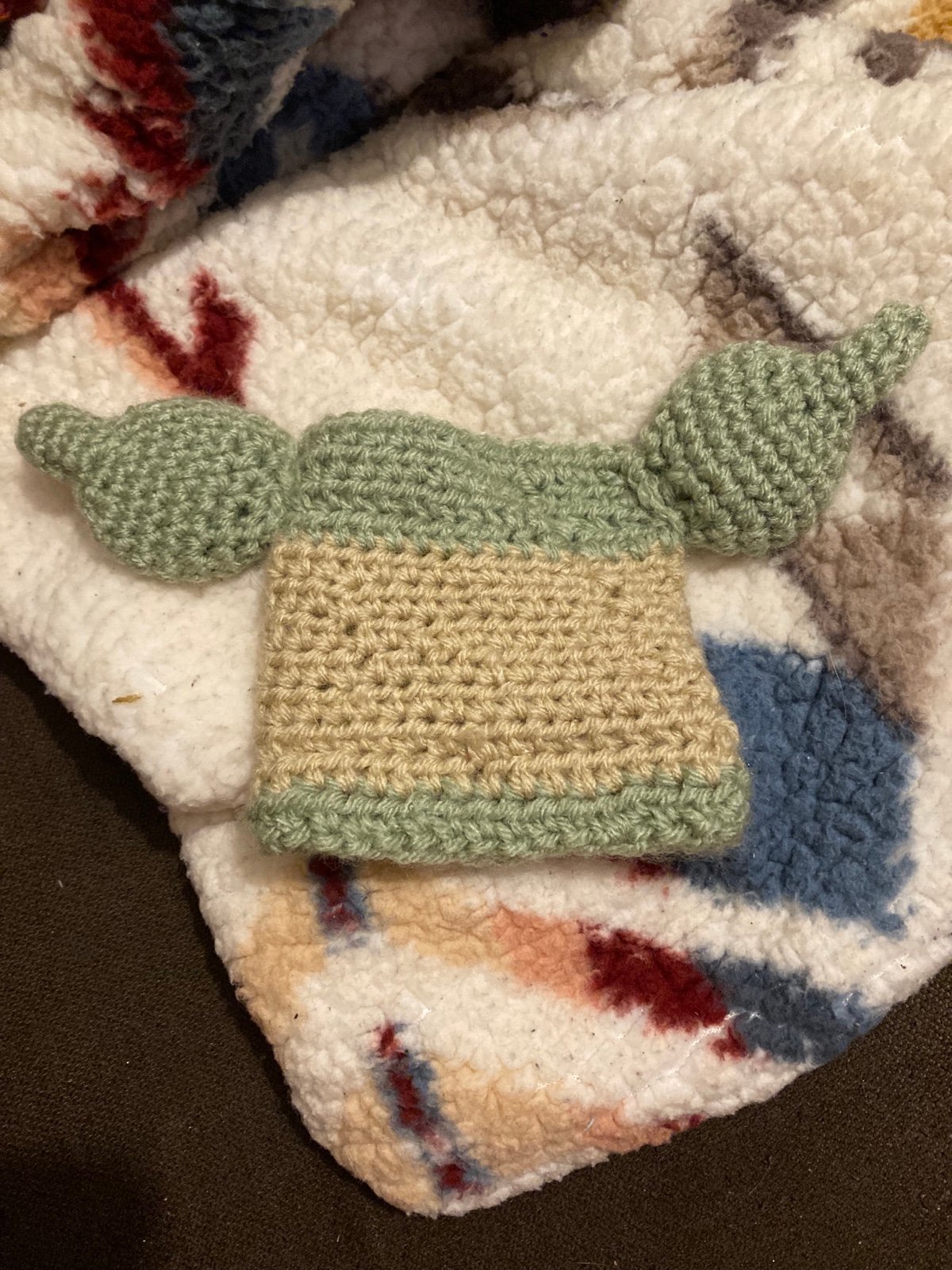 Crochet baby yoda can cozy lu3ojUhvj