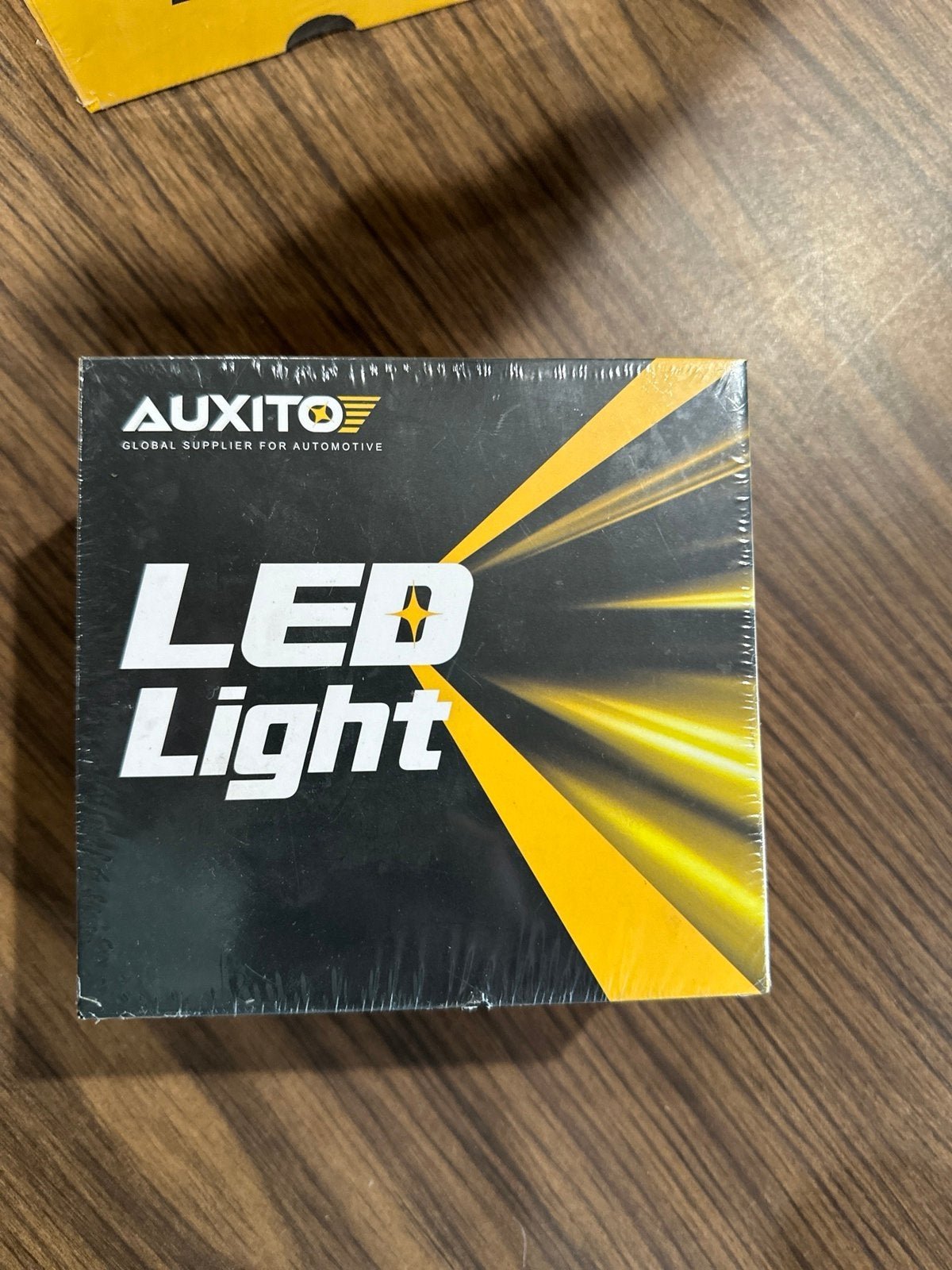 Auxito LED lights 9005/HB3 OvYhc73OZ